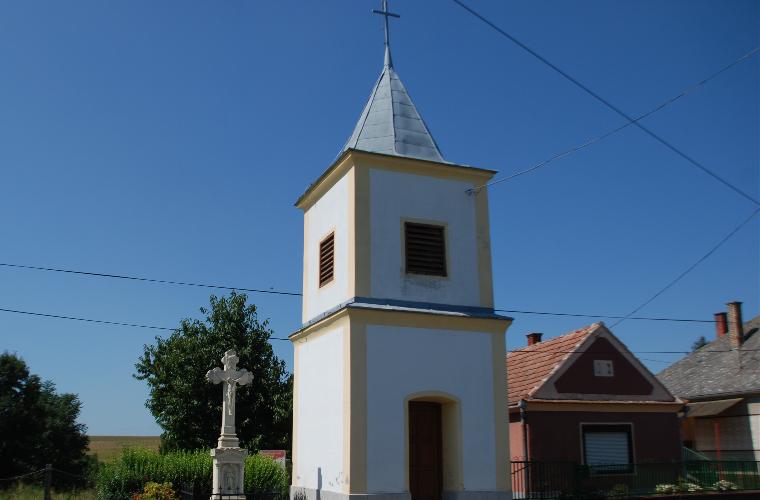 Harangláb, Gersekarát, 430. hrsz. (Karátföld) Harangláb, Gersekarát, 430. hrsz. (Karátföld)