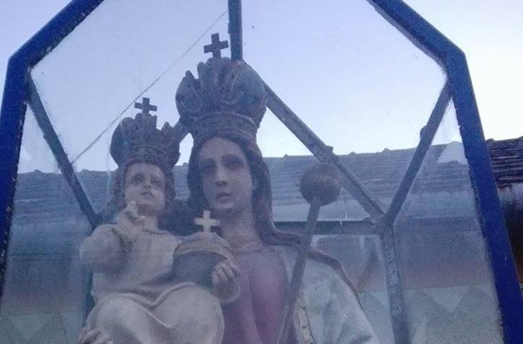 Mária szobor, Gersekarát, 434. hrsz. (Mozsár Jánosék előtt) Mária szobor, Gersekarát, 434. hrsz. (Mozsár Jánosék előtt)