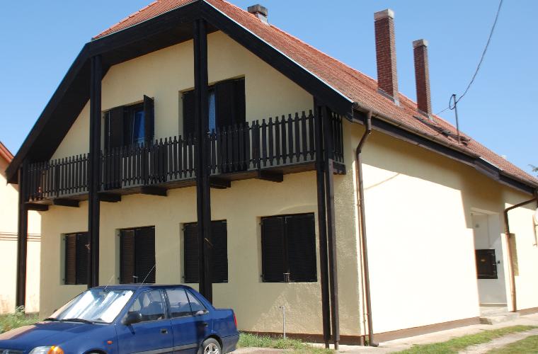 Faluház, Gersekarát, Dózsa Gy. u. 131/A. Faluház, Gersekarát, Dózsa Gy. u. 131/A.
