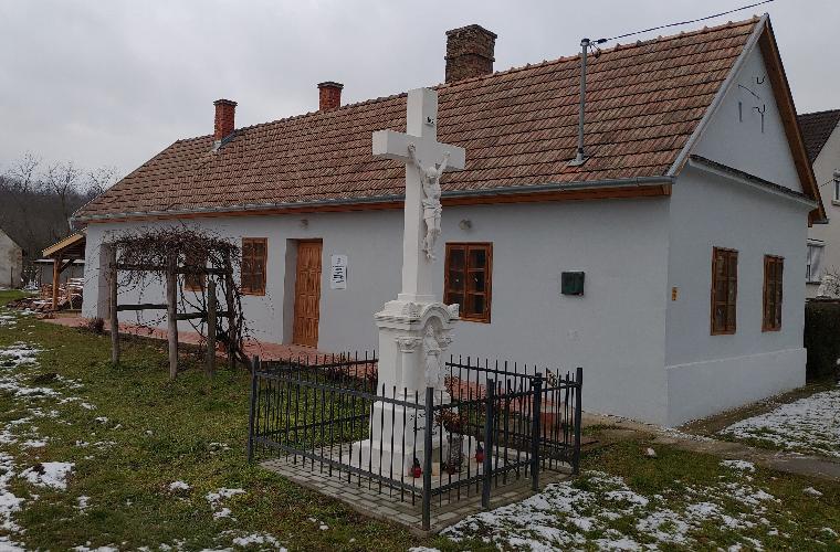 Falumúzeum, Gersekarát, Dózsa Gy. u. 100. Falumúzeum, Gersekarát, Dózsa Gy. u. 100.