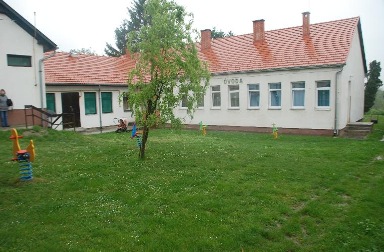 Óvoda épülete, Gersekarát, Dózsa Gy. u. 97. Óvoda épülete, Gersekarát, Dózsa Gy. u. 97.
